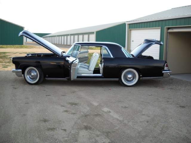 1956 Lincoln Continental 1